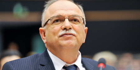 Ερώτηση για την έκρηξη της αδήλωτης εργασίας στην Ελλάδα από τον   Δ. Παπαδημούλη