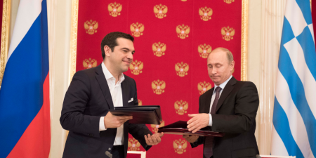 Ένεση ρευστότητας από τη Μόσχα