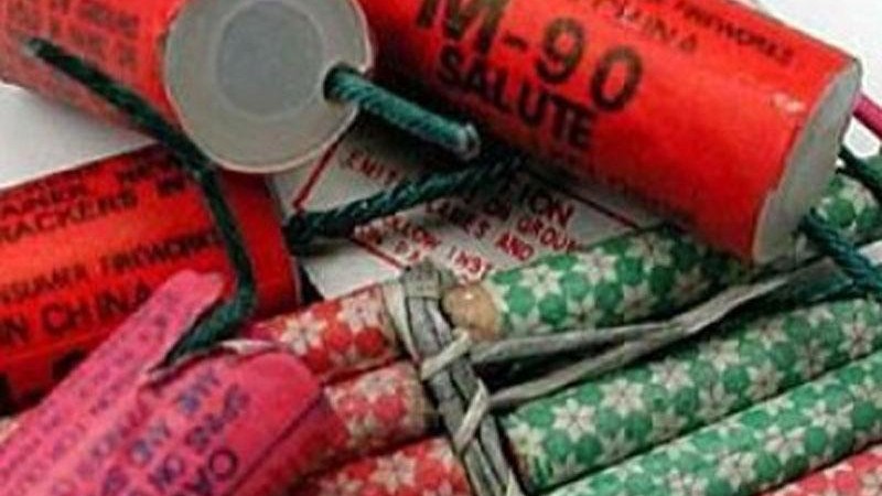 Κροτίδες και τα βεγγαλικά έφεραν και πάλι τη θλίψη