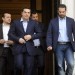 «Πόλεμος» Μαξίμου με τα «δελτία των 8»