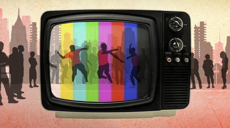 Ολομέτωπη επίθεση Τσίπρα κατά μιντιαρχών