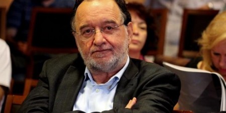 Ο Παναγιώτης Λαφαζάνης διέσχισε το δικό του Ρουβίκωνα