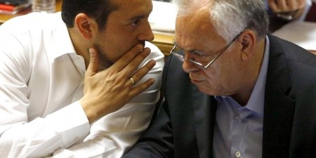 Σύμφωνα με το ΦΕΚ, στον Γ. Δραγασάκη οι τράπεζες και στον Ν. Παππά οι επενδύσεις