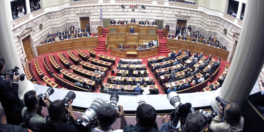 Στις 3 Οκτωβρίου η ορκωμοσία των βουλευτών