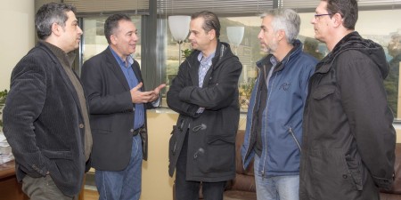 Παράδοση επιταγών ενίσχυσης σε Κοινωνικά παντοπωλεία Δήμων από την ΕΡΓΟΣΕ