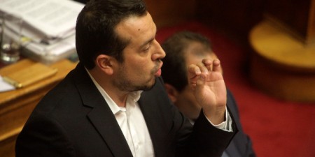 Ν. Παππάς: «Η Βουλή θα αποφασίσει τον αριθμό των αδειών, αν δεν συναινεί η ΝΔ»