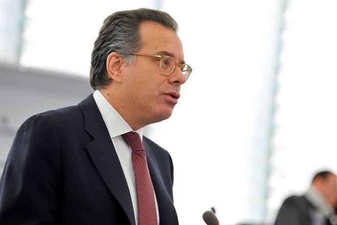 Γ. Κουμουτσάκος: «Μεταξύ των ενδεχομένων “οικουμενική” ή εκλογές, η θέση της Νέας Δημοκρατίας είναι εκλογές»