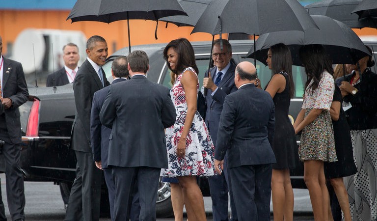 Ο Ομπάμα κλείνει τον κύκλο του με την ιστορική επίσκεψη στην Κούβα