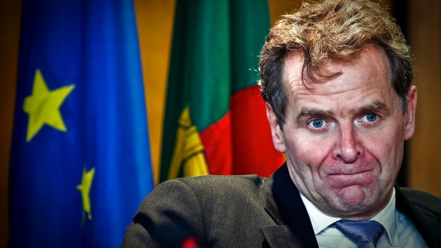 Λάδι στη φωτιά ρίχνει και πάλι ο Τόμσεν για την αξιολόγηση