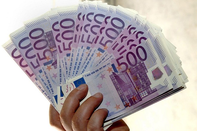 Διευκρινίσεις για τα χαρτονομίσματα των 500 ευρώ