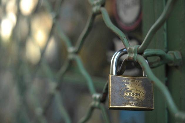 Κακό το οικονομικό κλίμα στη Θεσσαλονίκη και απαισιοδοξία από τους καταναλωτές