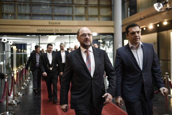 Τσίπρας και Σουλτς ζητούν να ολοκληρωθεί η αξιολόγηση το συντομότερο δυνατό