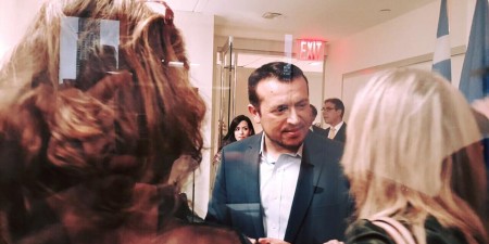 Νίκος Παππάς: «Δεν πρέπει να καθυστερήσει η αναδιάρθρωση του ελληνικού χρέους»