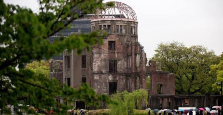 Μπαράκ Ομπάμα: Ο πρώτος εν ενεργεία Πρόεδρος των ΗΠΑ επισκέπτεται τη Χιροσίμα