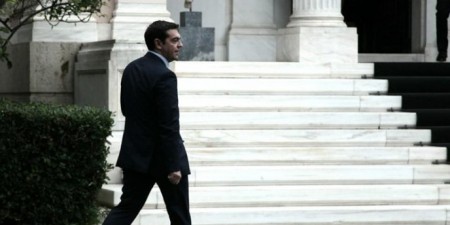 Συσκέψεις επί συσκέψεων στο Μαξίμου