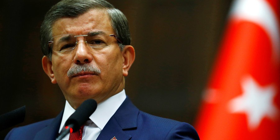 FT: Γιατί καρατομήθηκε ο Αχμέτ Νταβούτογλου