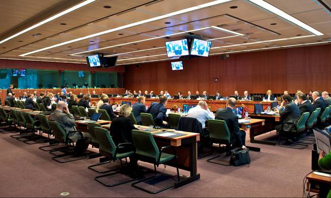 Με τη σφραγίδα του Euro Working Group