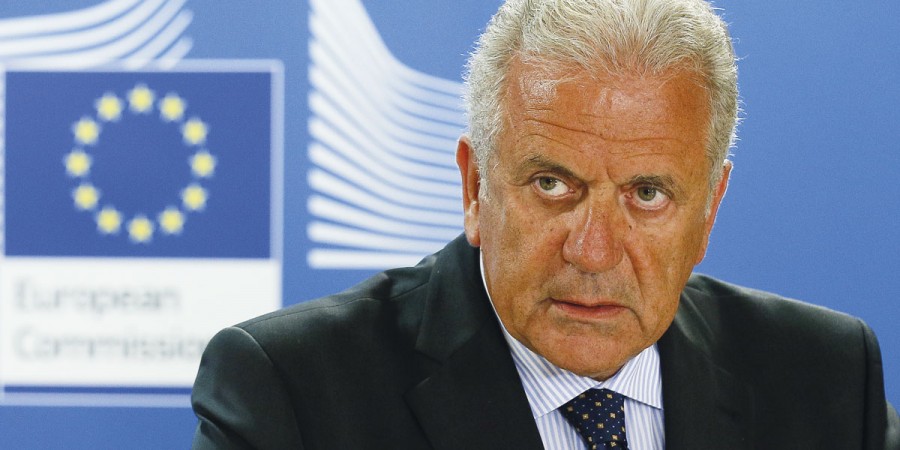 Απάντηση Αβραμόπουλου σχετικά με την υπό σύσταση Ευρωπαϊκή Συνοριοφυλακή και Ακτοφυλακή