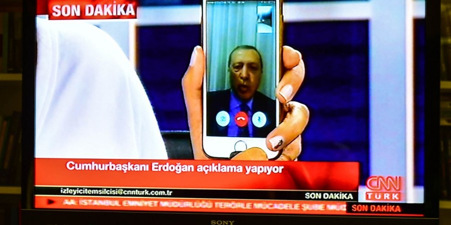 Μία φήμη, τρεις σκέψεις για το πραξικόπημα στην Τουρκία