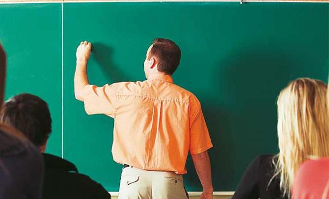 Στα 216 εκ. ευρώ ο προϋπολογισμός για την πρόσληψη αναπληρωτών και προσωπικού σε σχολεία