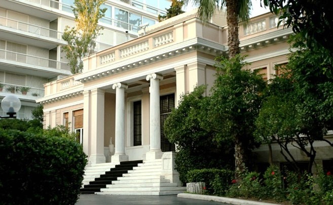 «Τρέχα τρέχα οδηγέ, για να τους περάσουμε..»