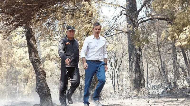 Δηλώσεις Μητσοτάκη από τις πυρόπληκτες περιοχές της Βόρειας Εύβοιας