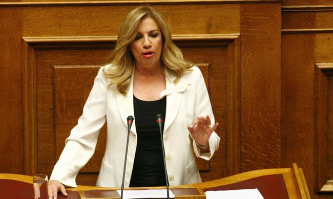 Η Γεννηματά και οι «κρυπτόμενοι» Τσίπρας και Μητσοτάκης