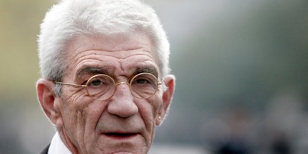 Ο δήμαρχος Θεσσαλονίκης Γ. Μπουτάρης, ζητά την επιστράτευση των εργαζομένων του ΟΑΣΘ