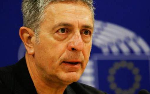 Σ. Κούλογλου. «Ο ανεκδιήγητος Επίτροπος Έτινγκερ και οι 2 μυστικοσύμβουλοι Ευρωβουλευτές»