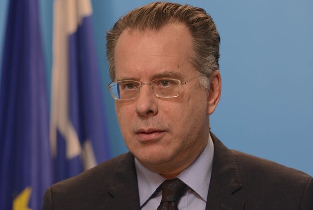 Απάντηση Κουμουτσάκου στην Κυβερνητική Εκπρόσωπο