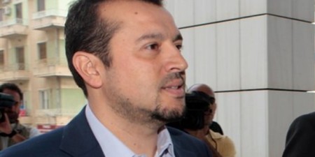 Απάντηση Παππά για το ταξίδι του στη Βενεζουέλα