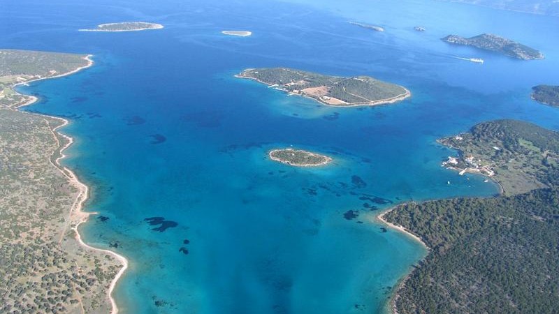 Οι Πεταλιοί αλλάζουν χέρια: Από την Παλόμα Πικάσο στην οικογένεια Δαυίδ