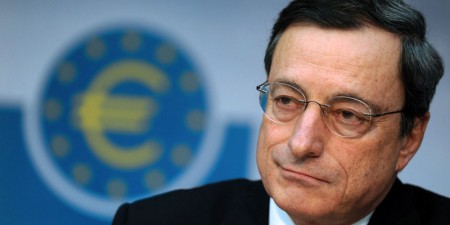 Ντράγκι προς Παπαδημούλη: «H Ελλάδα έχει κάνει μεγάλη πρόοδο τους τελευταίους μήνες. Να μην χάσουμε το θετικό μομέντουμ»