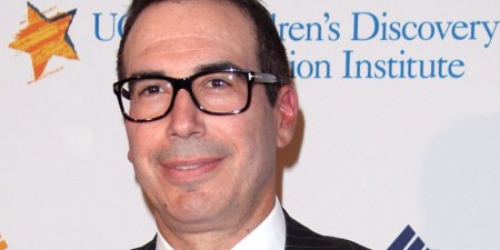 Ο Τραμπ ετοιμάζει για ΥΠΟΙΚ πρώην στέλεχος της Goldman