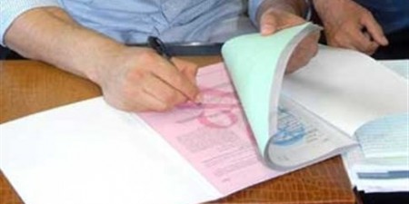 Νέα αποχή των συμβολαιογράφων από τους πλειστηριασμούς