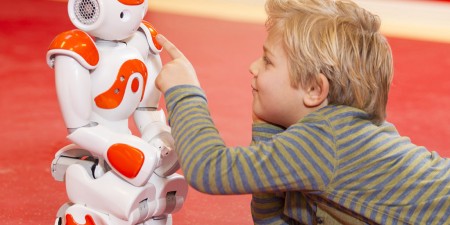 Ρομποτική και τεχνητή νοημοσύνη: Το ΕΚ ζητά θέσπιση πανευρωπαϊκών κανόνων