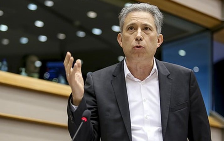 Γραπτή ερώτηση Χρυσόγονου σχετικά με τις μεθόδους συλλογής δεδομένων που εφαρμόζει η CIA