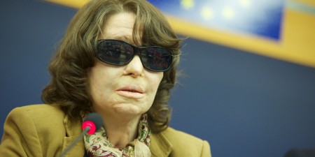 Κ. Κούνεβα: «Τα κλειστά σύνορα θησαυρίζουν τους εμπόρους  του trafficking κι είστε συνένοχοι!»