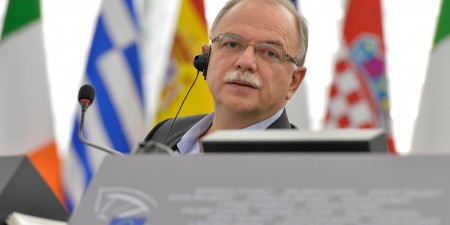 Δημ. Παπαδημούλης προς Γ. Ντάισελμπλουμ: «Το Eurogroup στις 22 Μαϊου πρέπει να δώσει τον σχεδιασμό των μελλοντικών μέτρων για το χρέος και για τα πρωτογενή πλεονάσματα»