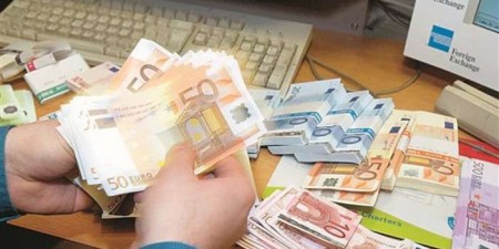 Στα 94 δις οι οφειλές προς το ελληνικό δημόσιο