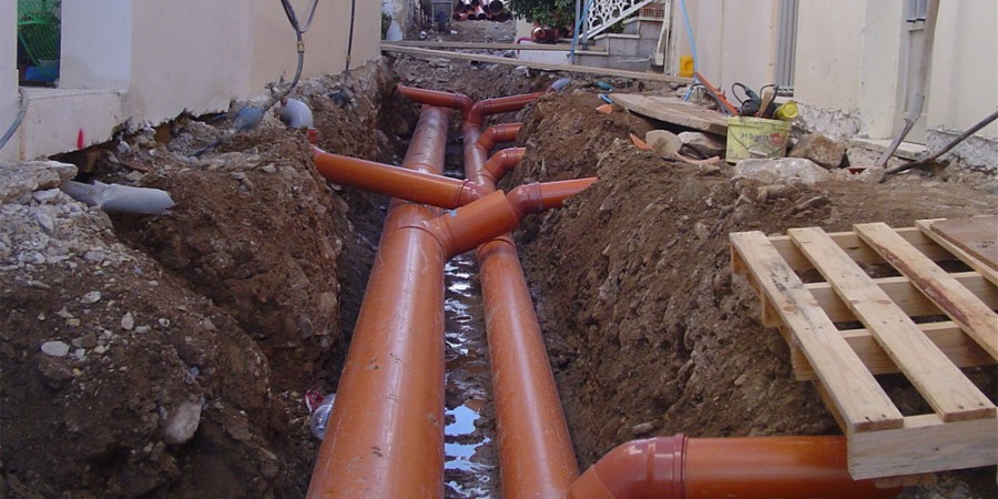 9 νέα έργα ύδρευσης σε νησιά και παράκτιες περιοχές της Αττικής