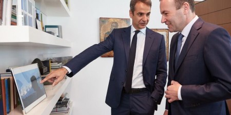 Weber προς Μητσοτάκη: «Η Νέα Δημοκρατία με τον Μητσοτάκη, αποτελούν ένα ισχυρό παίκτη στο Ευρωπαϊκό Λαϊκό Κόμμα»