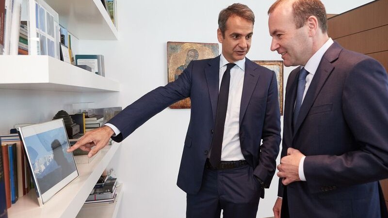 Weber προς Μητσοτάκη: «Η Νέα Δημοκρατία με τον Μητσοτάκη, αποτελούν ένα ισχυρό παίκτη στο Ευρωπαϊκό Λαϊκό Κόμμα»