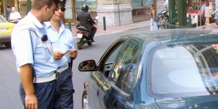 Οδηγίες για τα ανασφάλιστα οχήματα από την Περιφέρεια Αττικής
