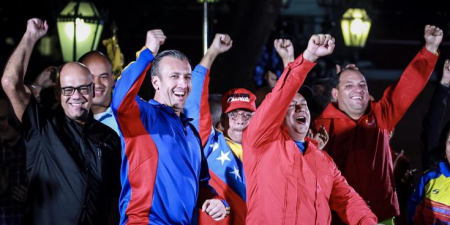 Επιβολή κυρώσεων σύμφωνα με τον Λευκό Οίκο στον «δικτάτορα» Μαδούρο