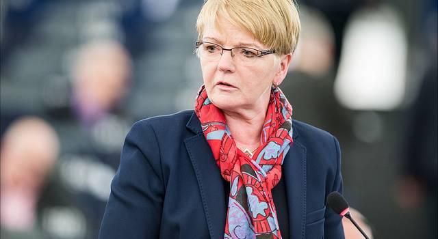 Μεγάλη εκδήλωση συμπαράστασης προς την Ελλάδα στο Βερολίνο