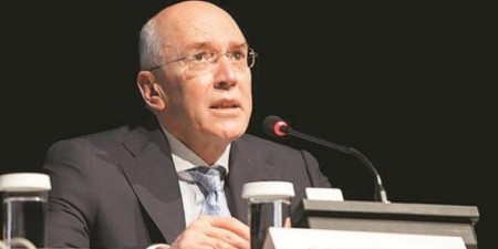 Ο πρόεδρος της Attica Bank Παναγιώτης Ρουμελιώτης, στο Παρίσι και στη Νέα Υόρκη