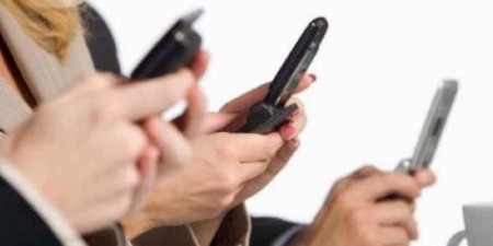 Κινητές Επικοινωνίες: Έξι κινήσεις που δίνουν 3 δισεκ στο ΑΕΠ