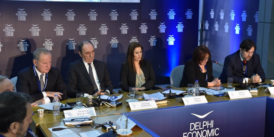 CEO της ΕΛΠΕ Γρηγόρης Στεργιούλης στο 3ο Οικονομικό Φόρουμ των Δελφών, με θέμα: «Η νέα Παγκοσμιοποίηση και οι Αναπτυξιακές προκλήσεις»