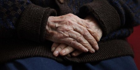 Διακοπή λειτουργίας παράνομης Μονάδας Φροντίδας Ηλικιωμένων στον Λόφο Σκουζέ